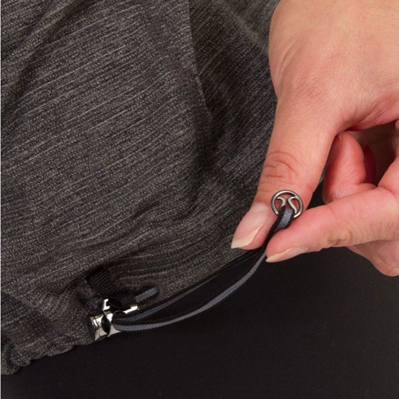 Lululemon Women’s Run Your Heart Out Tank Top - Picture 4 of 12